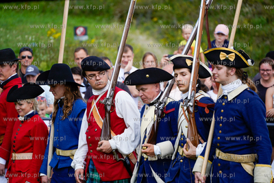 Góra Gradowa. Hewelianum. Musztra i pokaz artyleryjski...