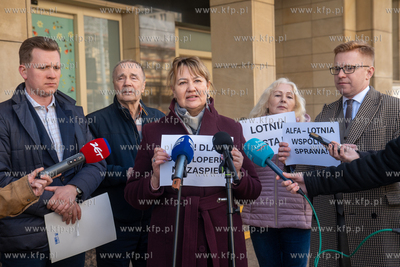 Konferencja prasowa mieszkańców Zaspy oraz radnych...