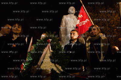 Warszawski "Marsz Niepodległości" organizowany przez...