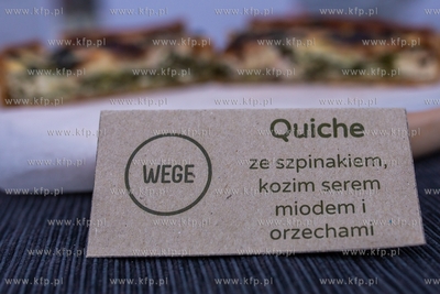 Gdańsk, Stary Maneż, Targ śniadaniowy. 13.07.2019...