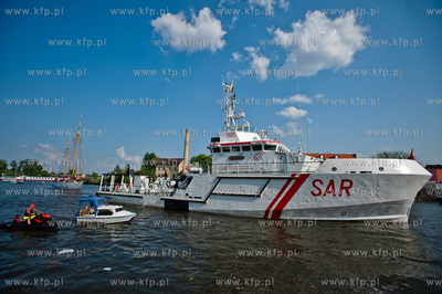 Gdansk. Oficjalne rozpoczecie sezonu zeglarskiego....
