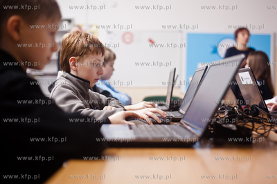 Gdansk. Szkola Podstawowa nr 42. Inauguracja projektu...