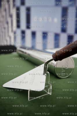 Gdynia. Uroczystosc podpisania aktu erekcyjnego i wmurowanie...