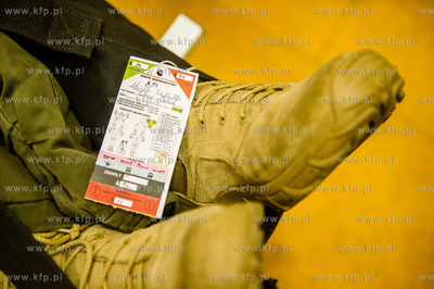 Gdansk. Stadion PGE Arena. Cwiczenia grup ratownikow...