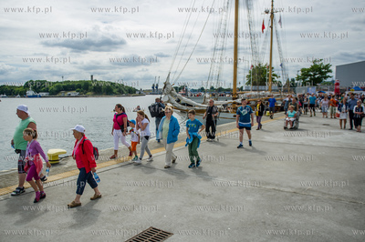 Gdansk. Uroczystosc otwarcia Falochronu Zachodniego...