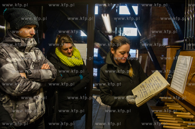 Gdansk. Wieza Kosciola sw. Katarzyny. Bezplatne warsztaty...