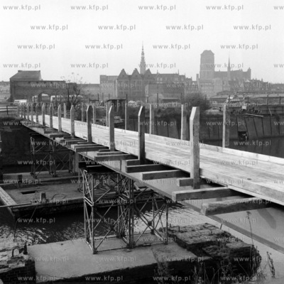 Na czas remontu Mostu Stągiewnego w Gdańsku piesi...