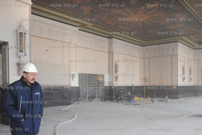 Dawna sala restauracyjna dworca kolejowego Gdynia Glowna...