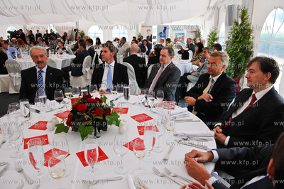 Sopot. Hipodrom. Letnia Gala Biznesu. 10.06.2011 fot....