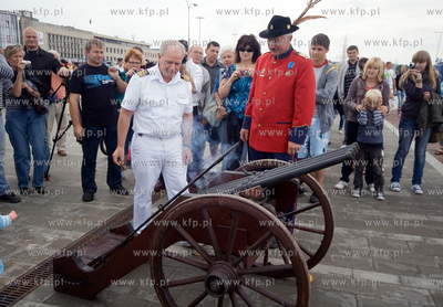Na Nabrzerzu Pomorskim w Gdyni w Alei Statkow odslonieto...