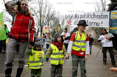Przed szczecinskim Urzedem Wojewodzkim odbyla się...