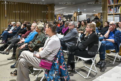Sopoteka w Sopocie. Spotkanie autorskie z pisarzem...