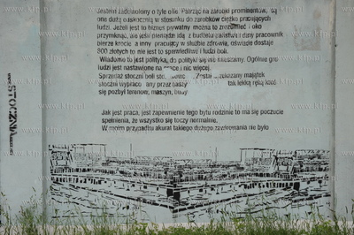 Na murach bylej Stoczni Gdanskiej widnieja w postaci...