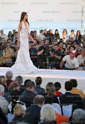 Sopot Fashion Day na molo w Sopocie. Pokaz kolekcji...