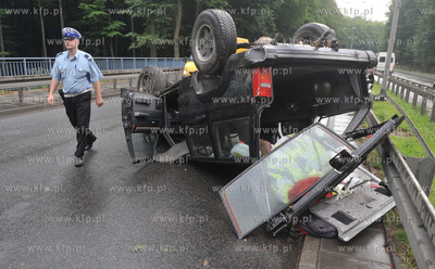 Wypadek na ul. Slowackiego w Gdansku. 
23.07.2010
fot....