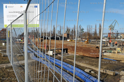 Gdansk. Budowa Europejskiego Centrum Solidarnosci na...