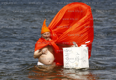 Gdansk Jelitkowo. Krasnoludki Na Plazy - happening...