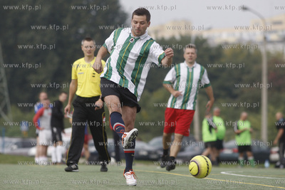 Gdansk Zaspa. Pilkarski turniej dzikich druzyn Do przerwy...