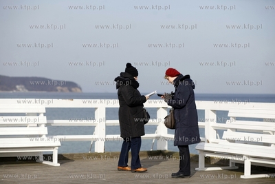 Sloneczny dzien na sopockim molo.
18.02.2014
fot....