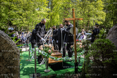 Cmentarz Srebrzysko. Pogrzeb pierwszego demokratycznie...