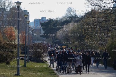 Gdańsk, Brzeźno, drugi dzień Świąt Wielkanocnych....