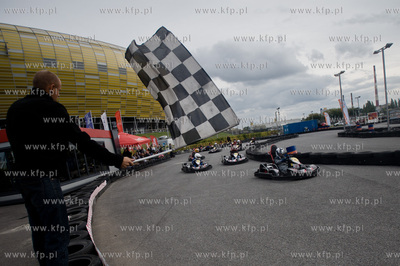 Gdansk. Stadion PGE Arena. Tor gokartowy PitStop. Pierwsze...