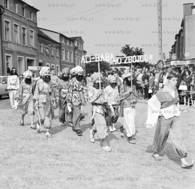 Niedziela w Skarszewach, festyn zorganizowany przez...