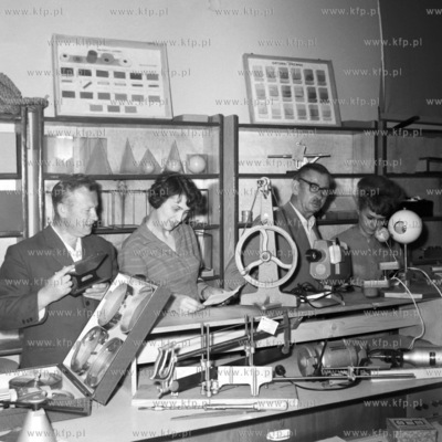 Gdanski odzial centrali zaopatrzenia szkol Cezas
11.08.1967
0000966z_sierpien1967
Fot....