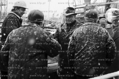 Akcja wyborcza przed wybormai do sejmu PRL. Czlonek...