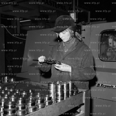 Kontrola jakości w Gdańskich Zakładach Mechanizacji...