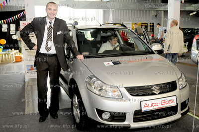 Trojmiejskie Targi Motoryzacyjne w hali wystawienniczej...