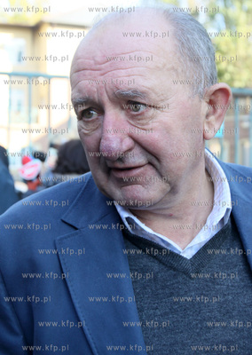 Sopot. Wlodzimierz Olewnik (nz) upuszcza Prokurature...