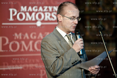 Gdansk. Dwor Artusa. Wreczenie nagrod w plebiscycie...