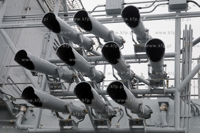 Wspolne cwiczenia okretow i lotnictwa Marynarki Wojennej...