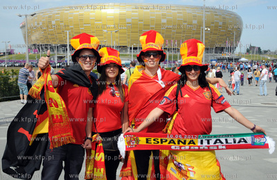 Okolice gdanskiego stadionu przed meczem EURO 2012...