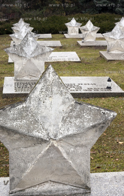 Cmentarz Zołnierzy Radzieckich przy ulicy Zastawnej...