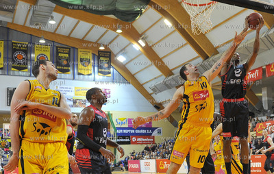 Hala 100 lecia Sopotu. Trefl Sopot vs. Energa Czarni...