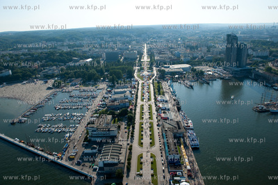 Tall Ships' Races 2009 w Gdyni z lotu ptaka. Zlot Wielkich...
