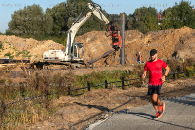 Budowa ulicy Strzeleckiego, łącząca Osiedle Bursztynowe...