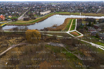 Panorama Gdanska. Widok na Opływ Motławy. Na drugim...