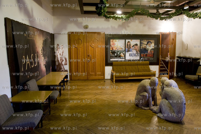 W polaczonych dwoch kamienicach w Gdansku przy ul Dlugiej...