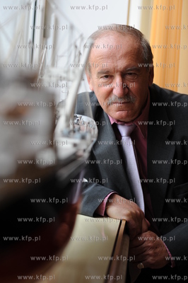 Boshidar Metschkow, czlonek Zarzadu, Dyrektor Generalny...