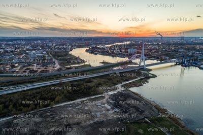 Gdansk, most wantowy. 16.04.2017 fot. Wojtek Jakubowski...