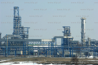 W Rafinerii Gdanksiej doszlo do wycieku w jednej z...