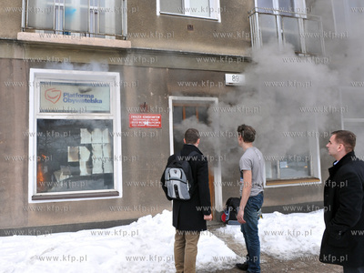 Gdansk. Podwale Staromiejskie. Pozar w Biurze Powiatowym...