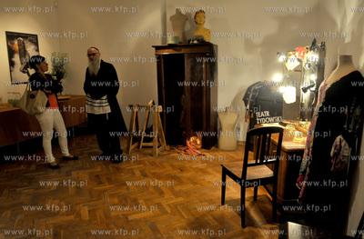 Gdansk Oliwa, Palac Opatow. Wystawa "Zydzi gdanscy"...