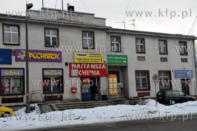 Dworzec PKP w Kartuzach na Kaszubach. 29.01.2011 Fot....