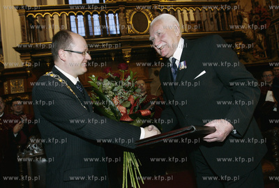 Gdansk. Dwor Artusa. Nadanie honorowego obywatelstwa...