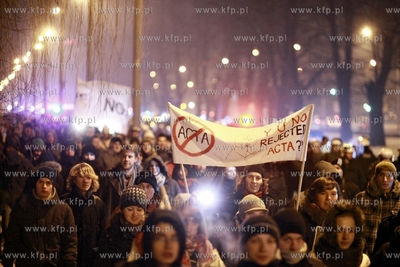Gdańsk, Protest przeciwko podpisanej przez Polskę...
