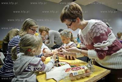 Akademickie Centrum Kultury UG Alternator. Zespol Piesni...